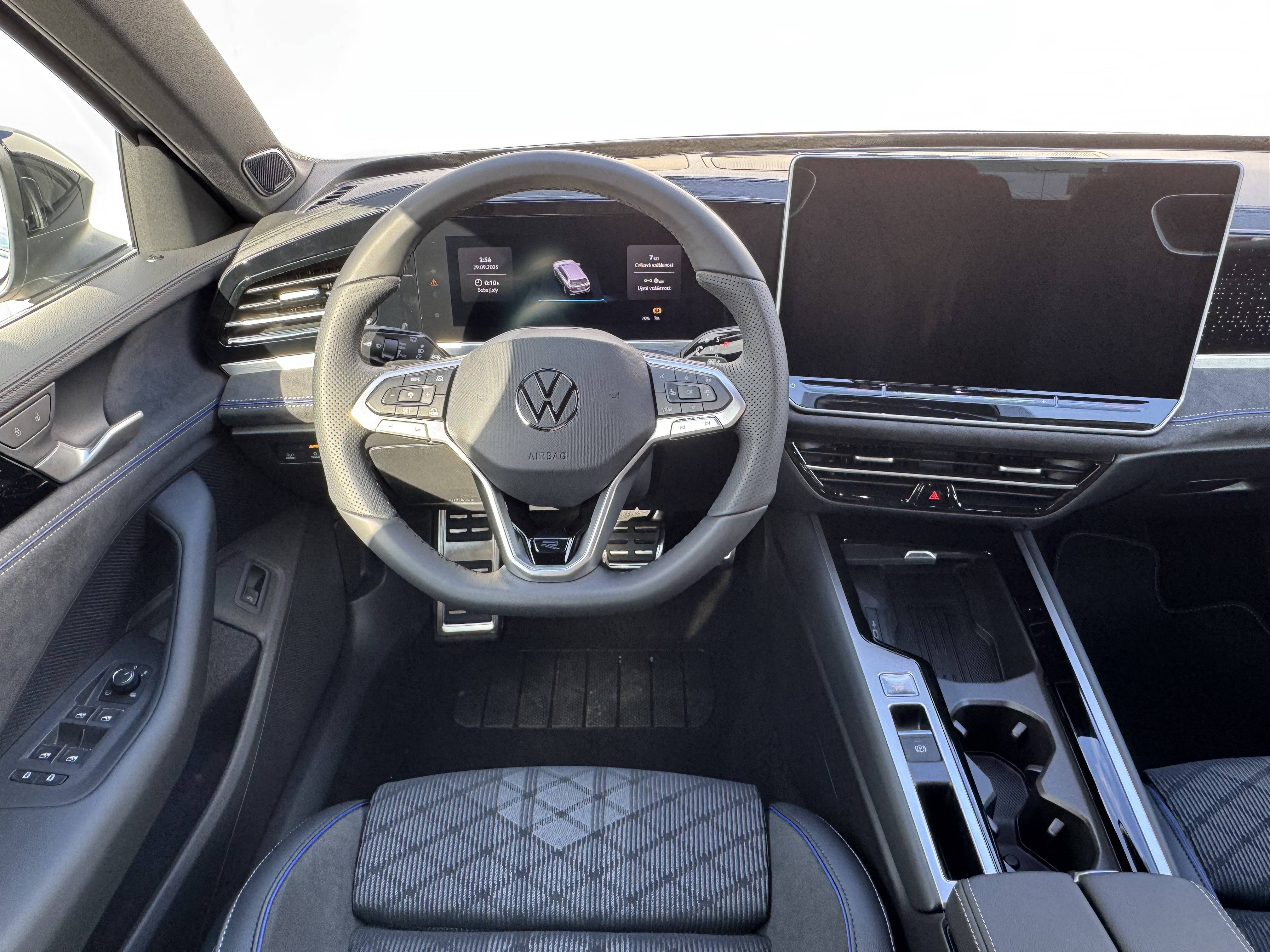 VW Passat
