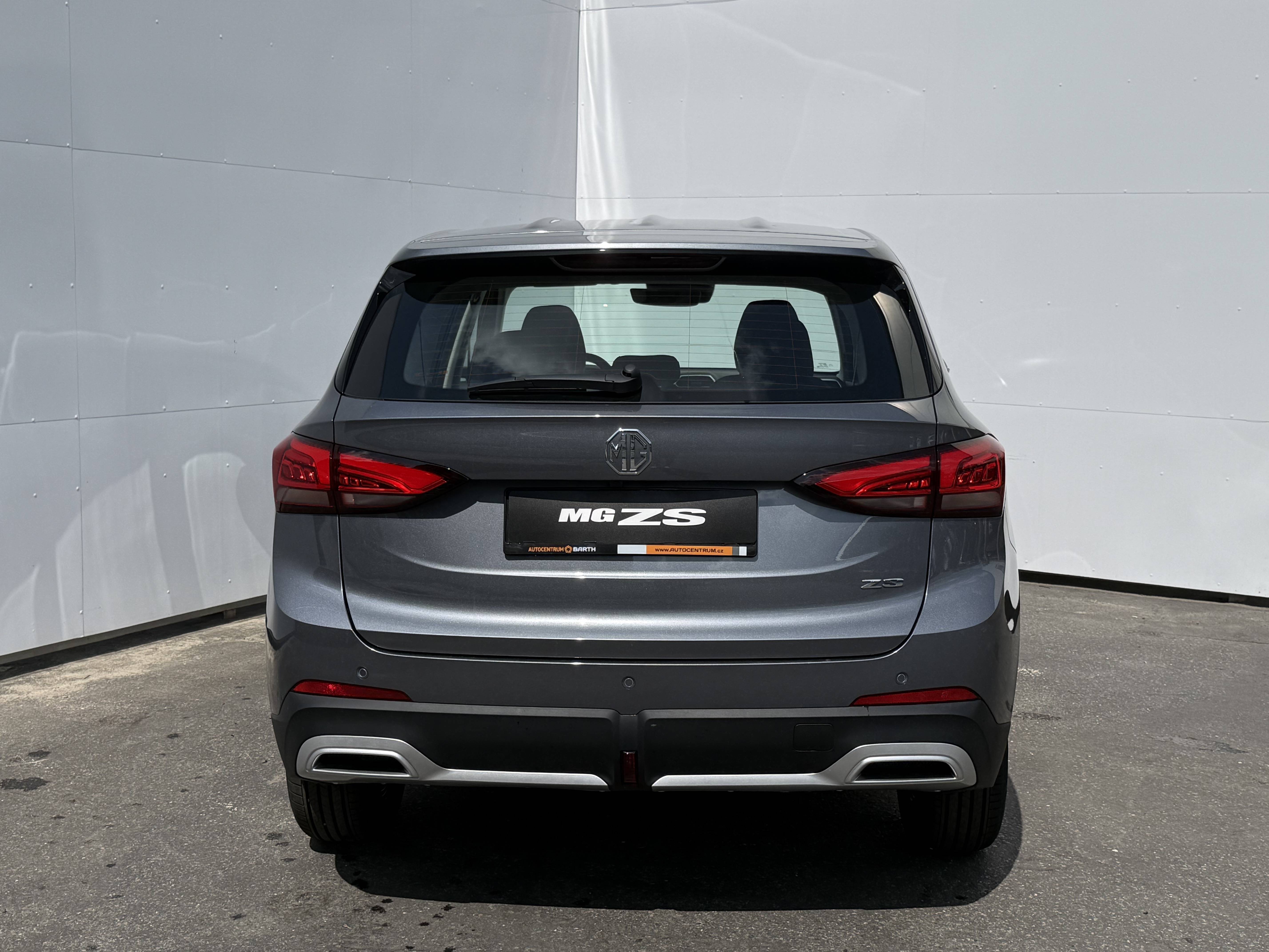 MG ZS
