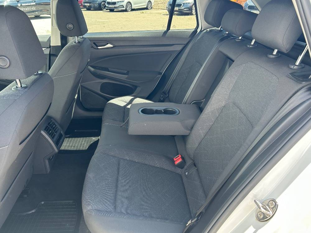 VW Golf Variant