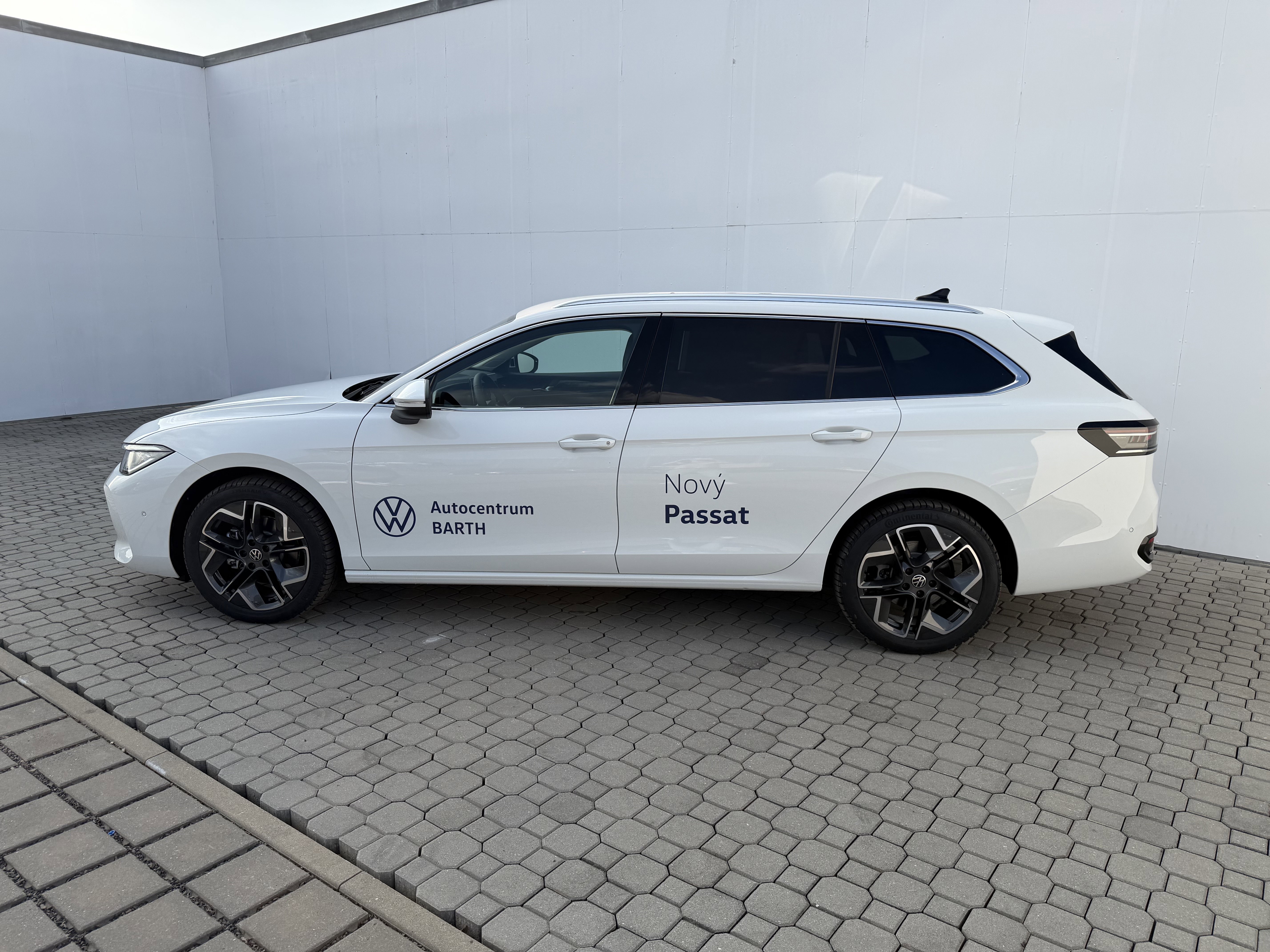 VW Passat