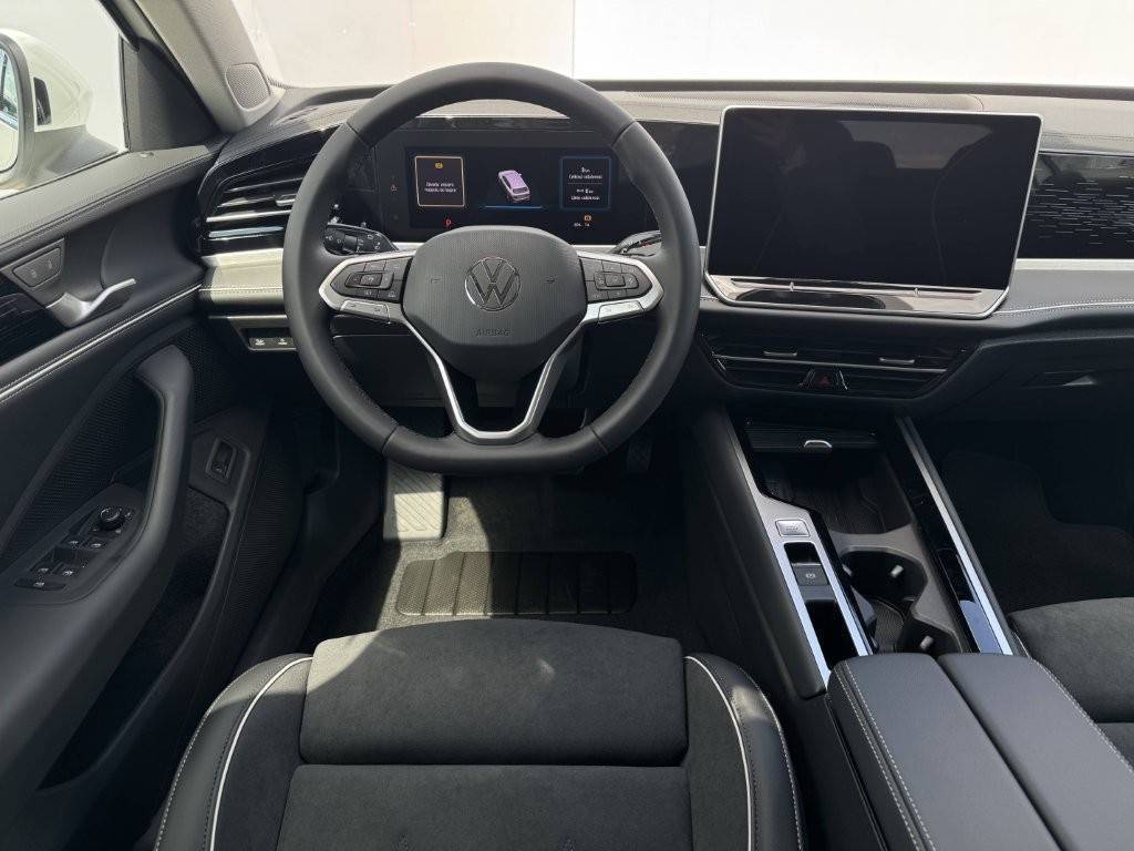 VW Passat