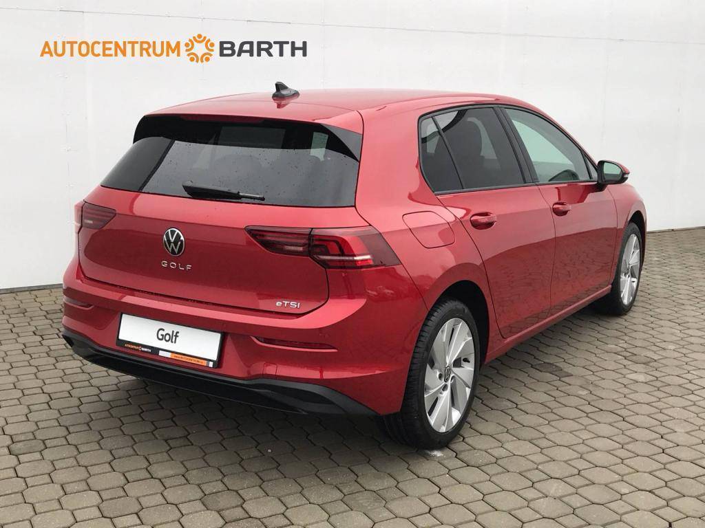 VW Golf