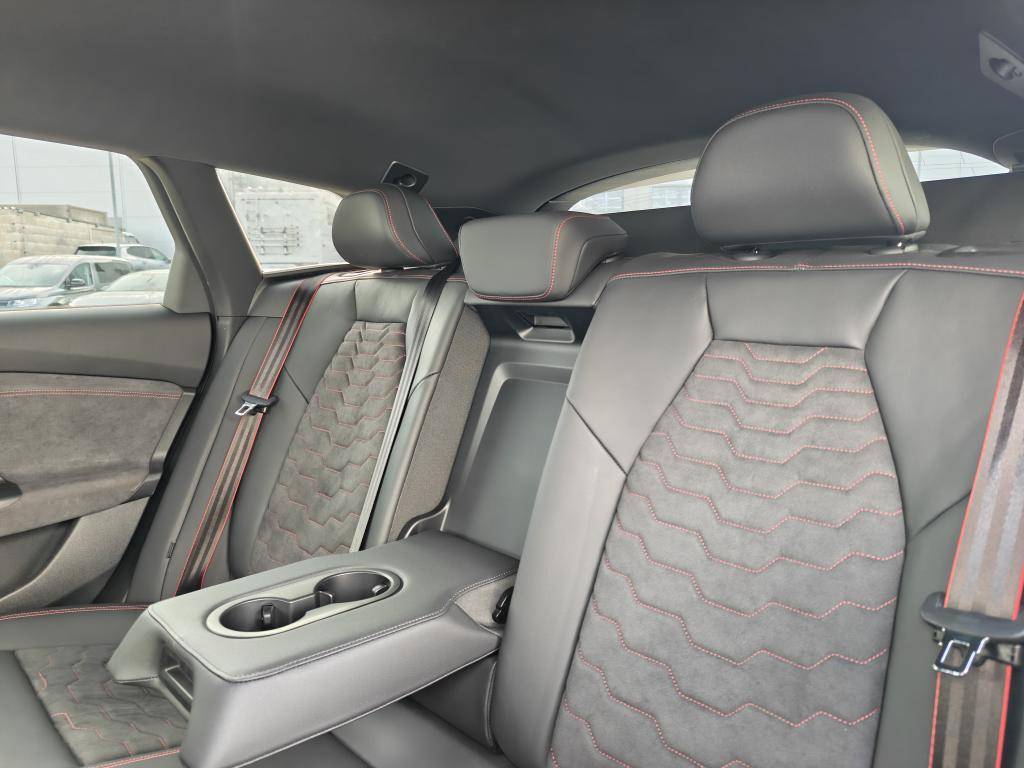 Audi A6 Avant e-tron