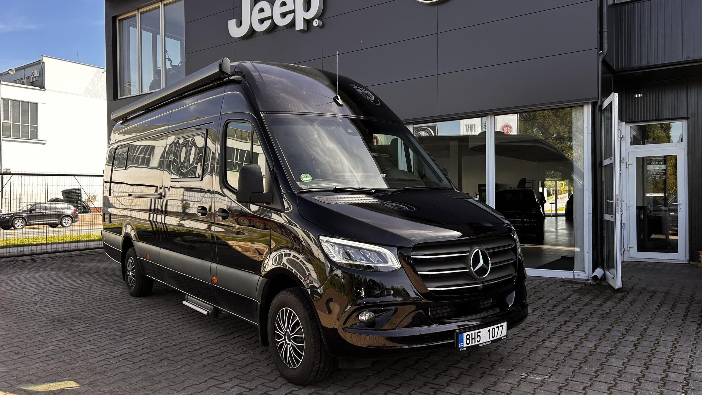 Mercedes BAAZ 319 CDi XL FullVans
