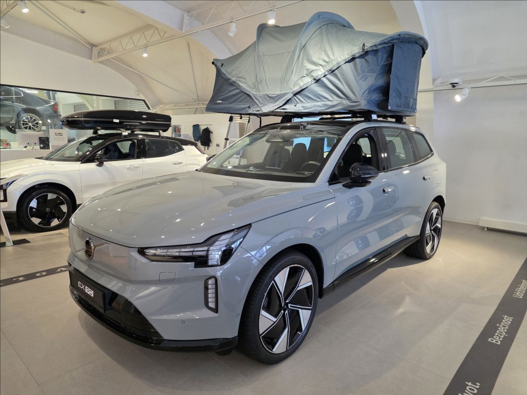 Volvo EX90