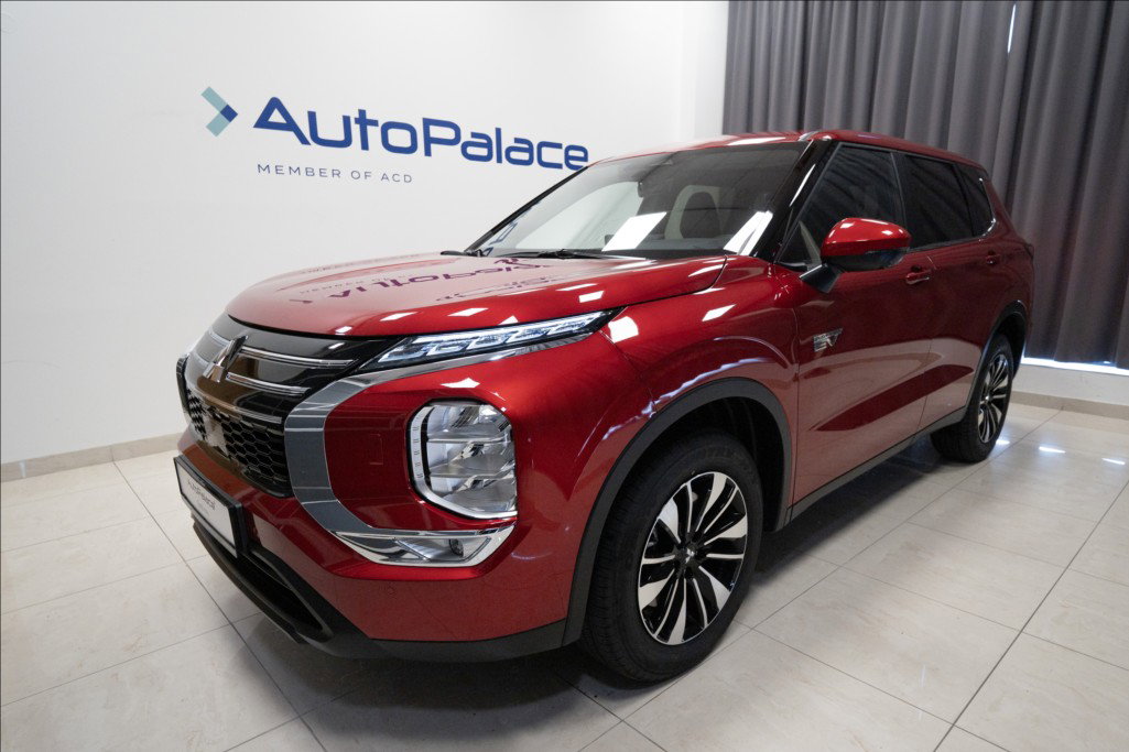 Mitsubishi Outlander 2,4 PHEV INVITE 1728 KM 2x ALU