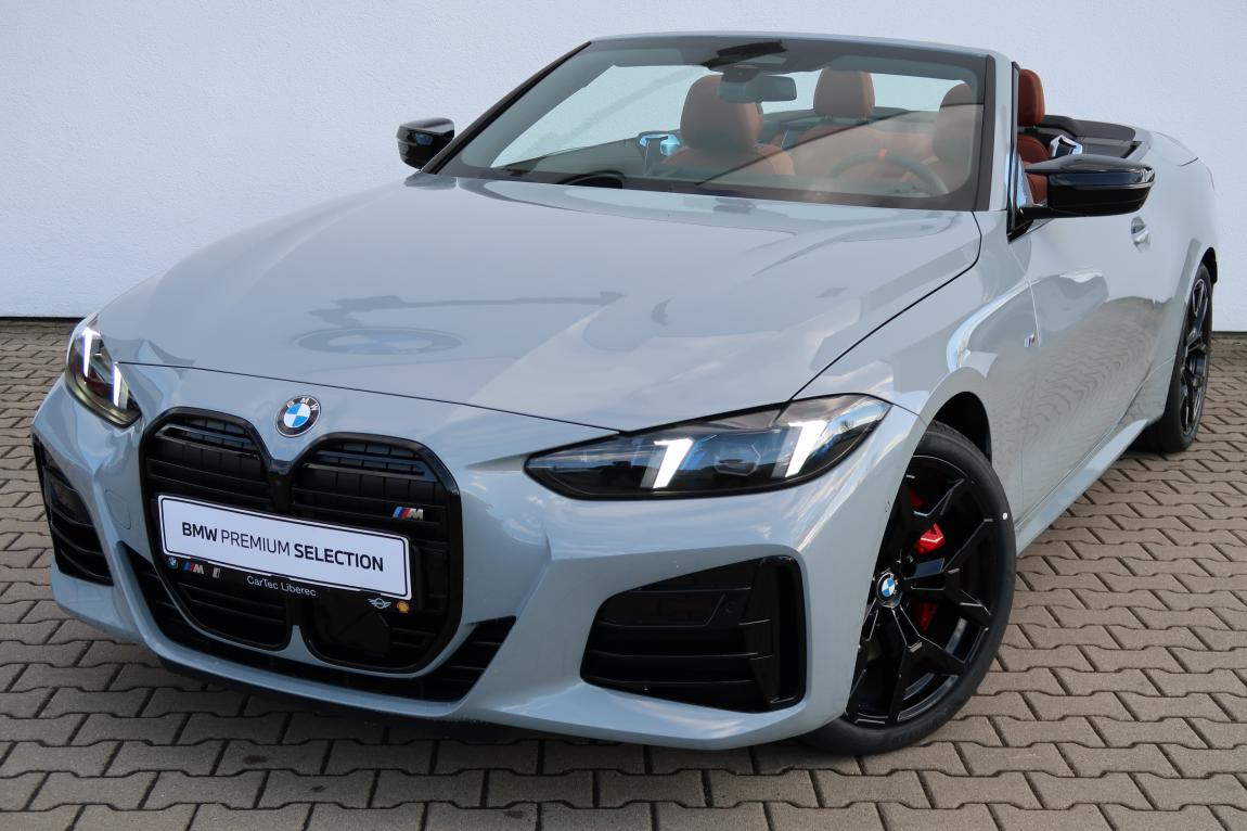 BMW Řada 4 M440i xDrive Convertible
