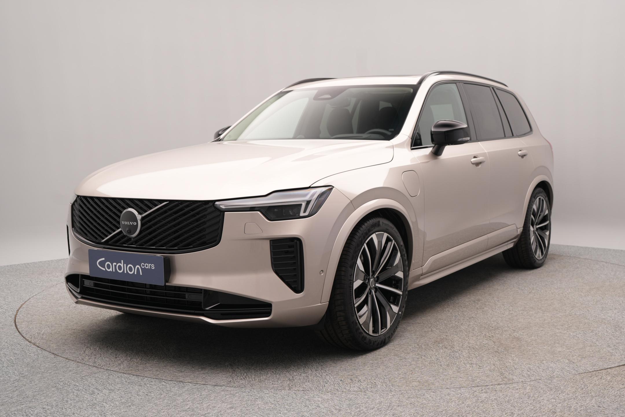 Volvo XC90 T8 AWD Plug-in ULTRA DARK 7m
