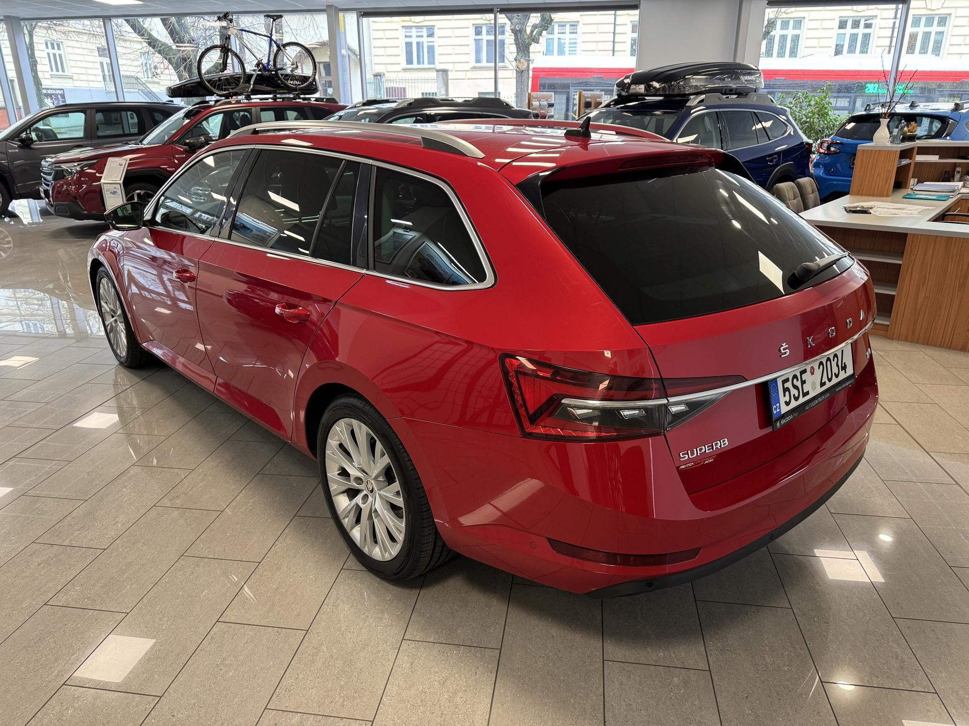 Škoda Superb
