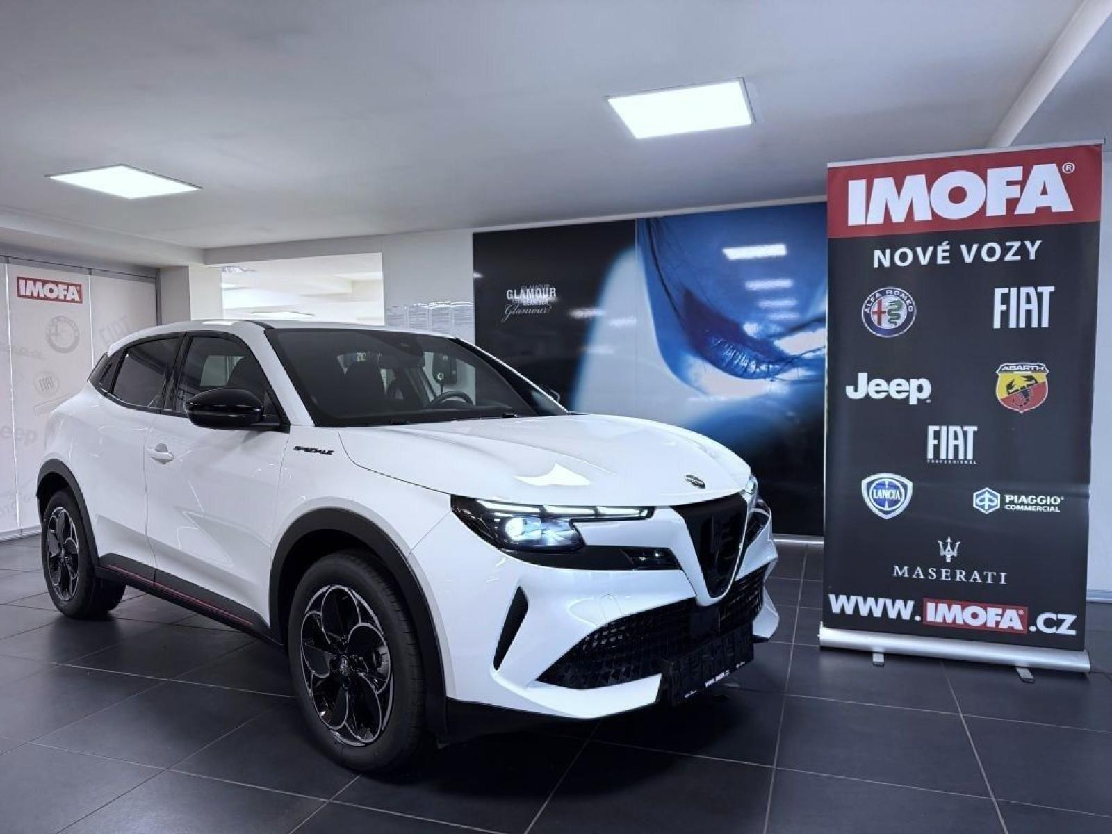 Alfa Romeo Junior Speciale 156k Elettrica 54 kWh