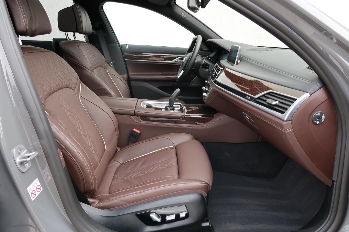 BMW Řada 7