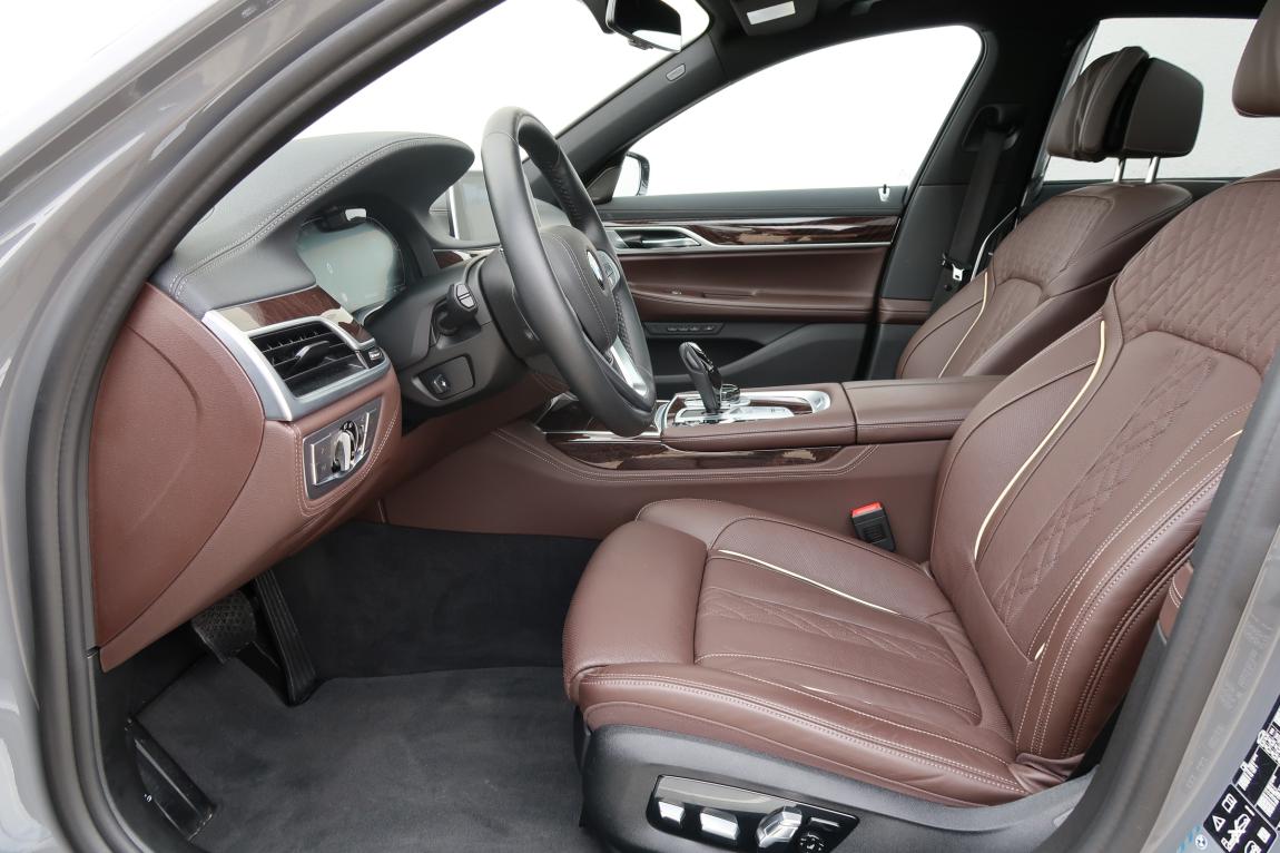 BMW Řada 7
