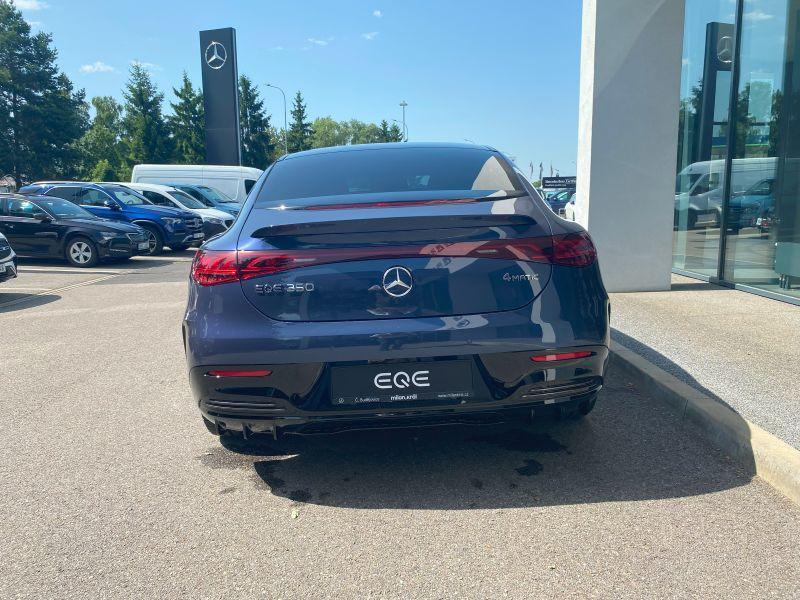Mercedes EQE