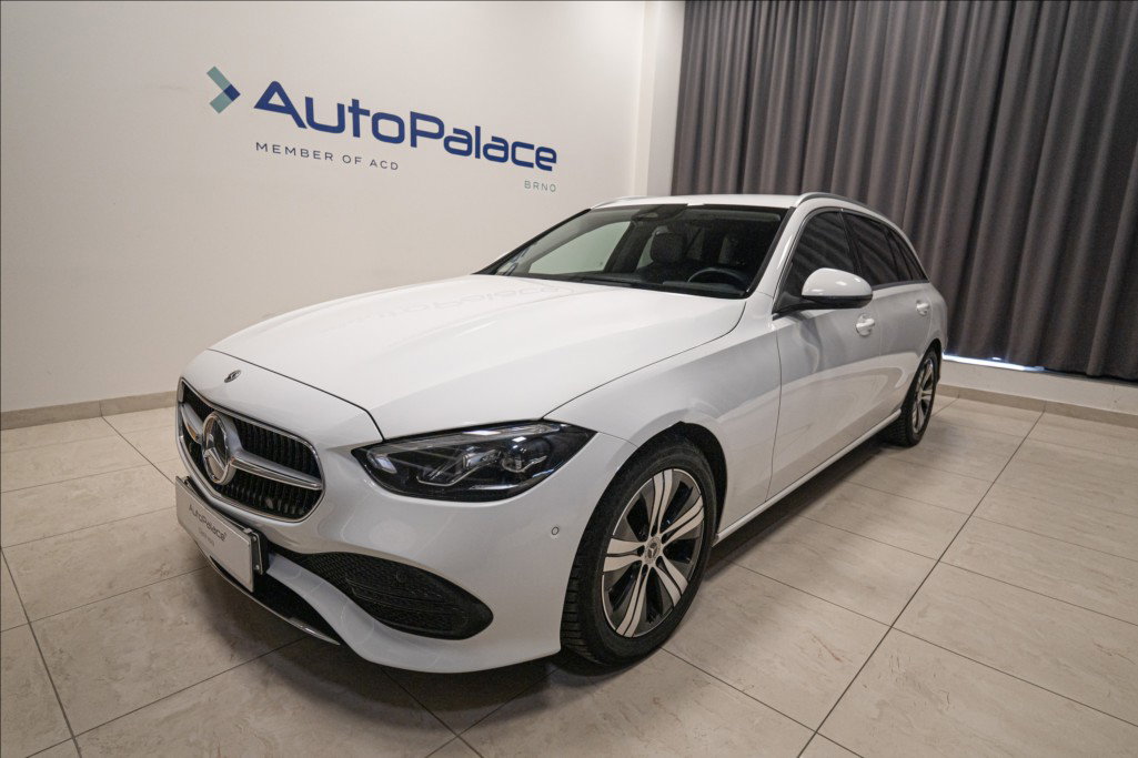 Mercedes třída C 220d NAVI LED 1. MAJ ČR   2,0