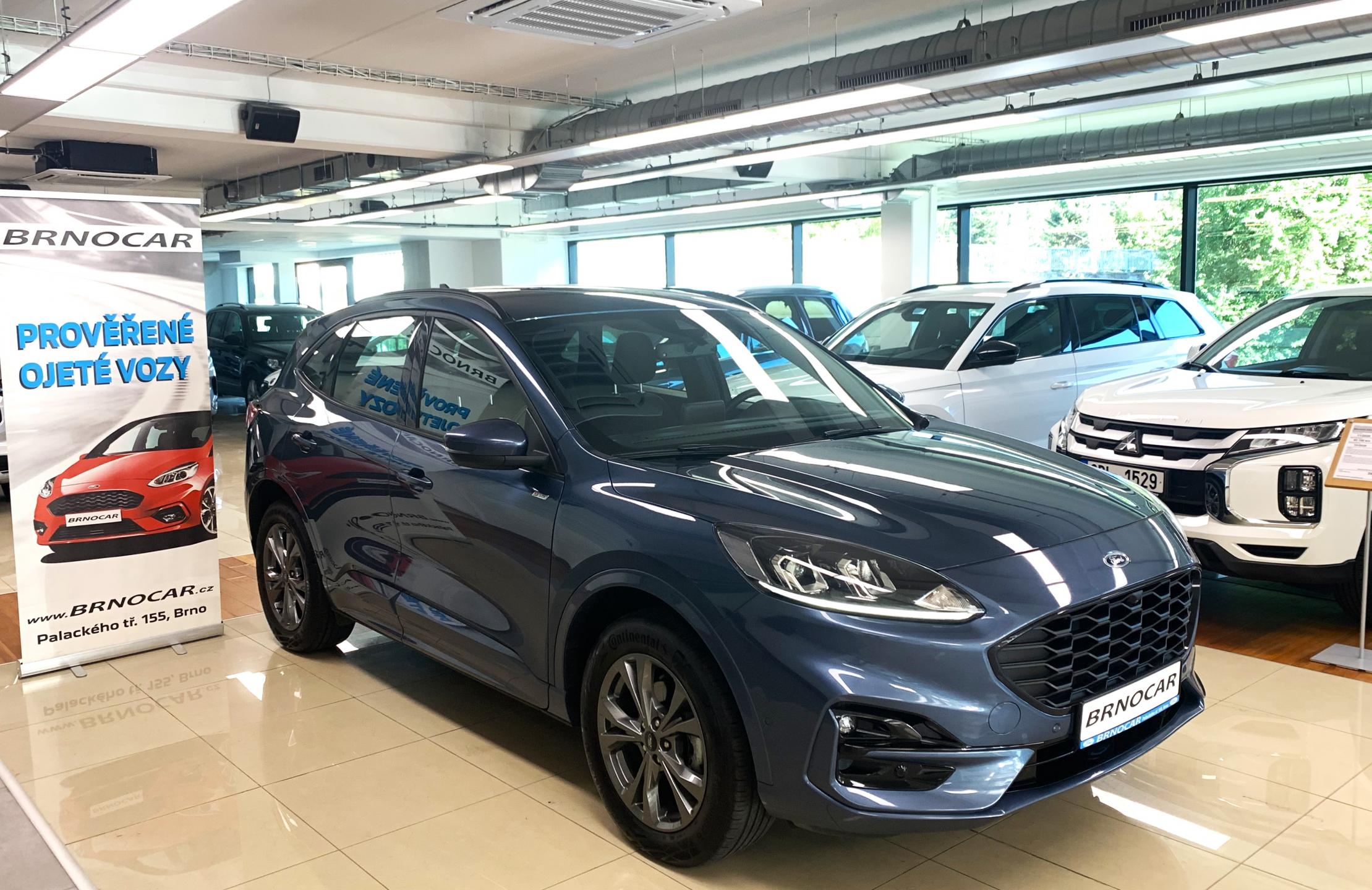 Ford Kuga ST-Line X PHEV, ČR, 1.MAJ