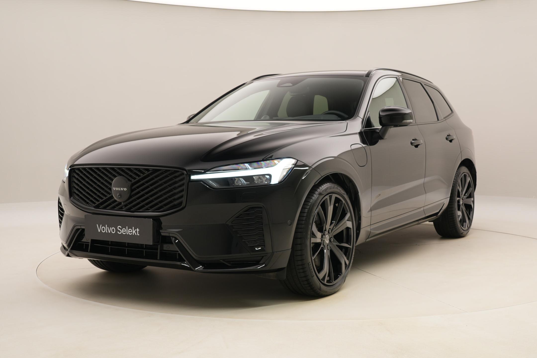 Volvo XC60 T8 AWD RECHARGE BLACK EDITION