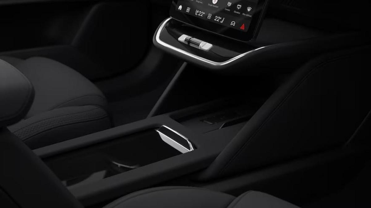 Volvo ES90