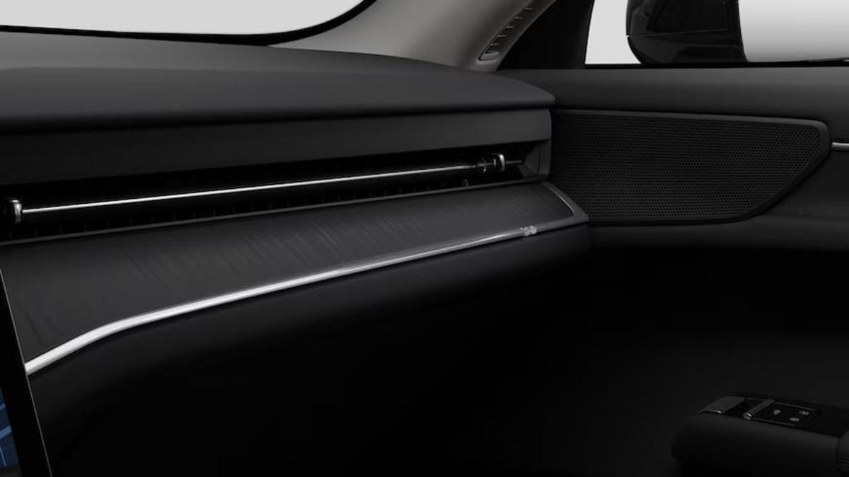 Volvo ES90
