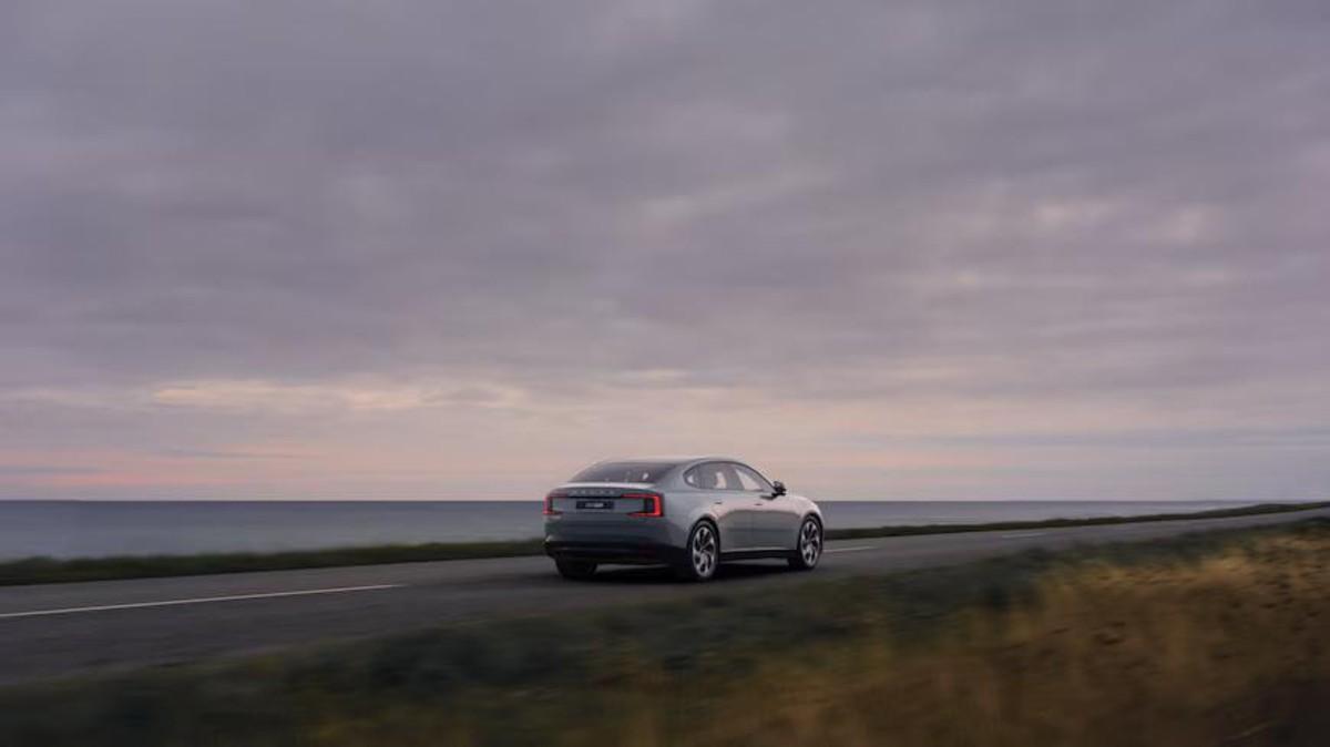 Volvo ES90