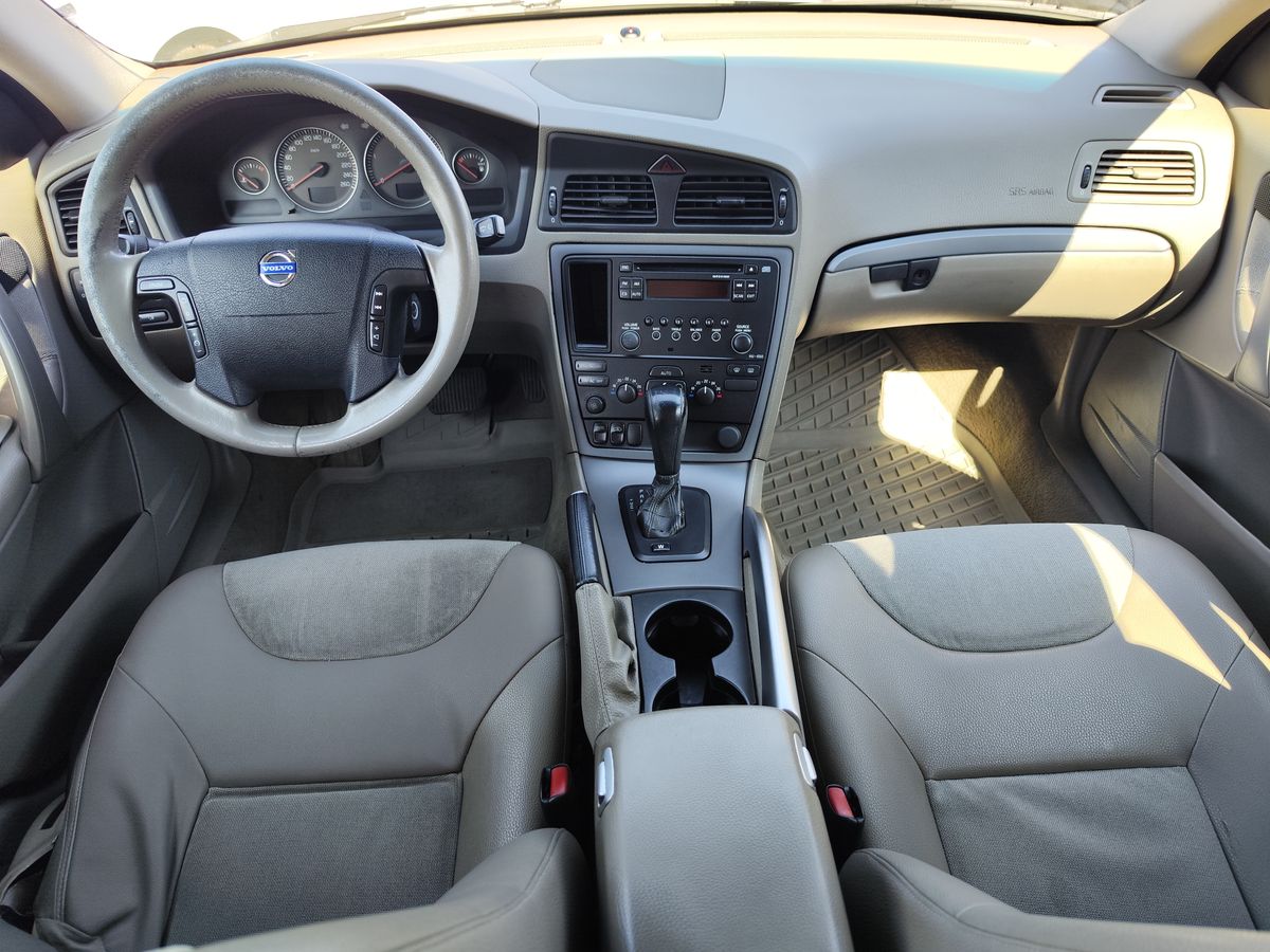Volvo XC70
