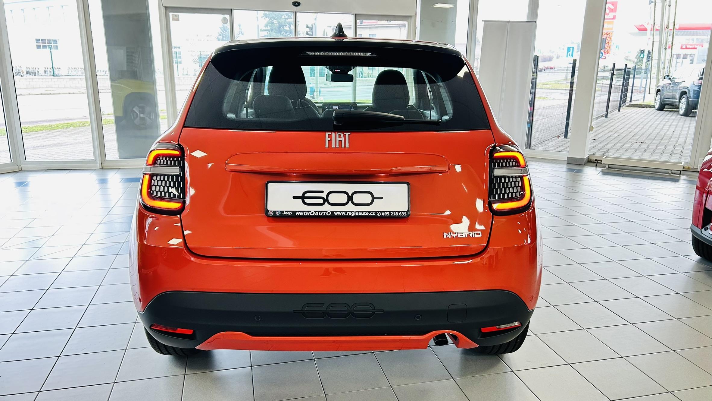FIAT 600