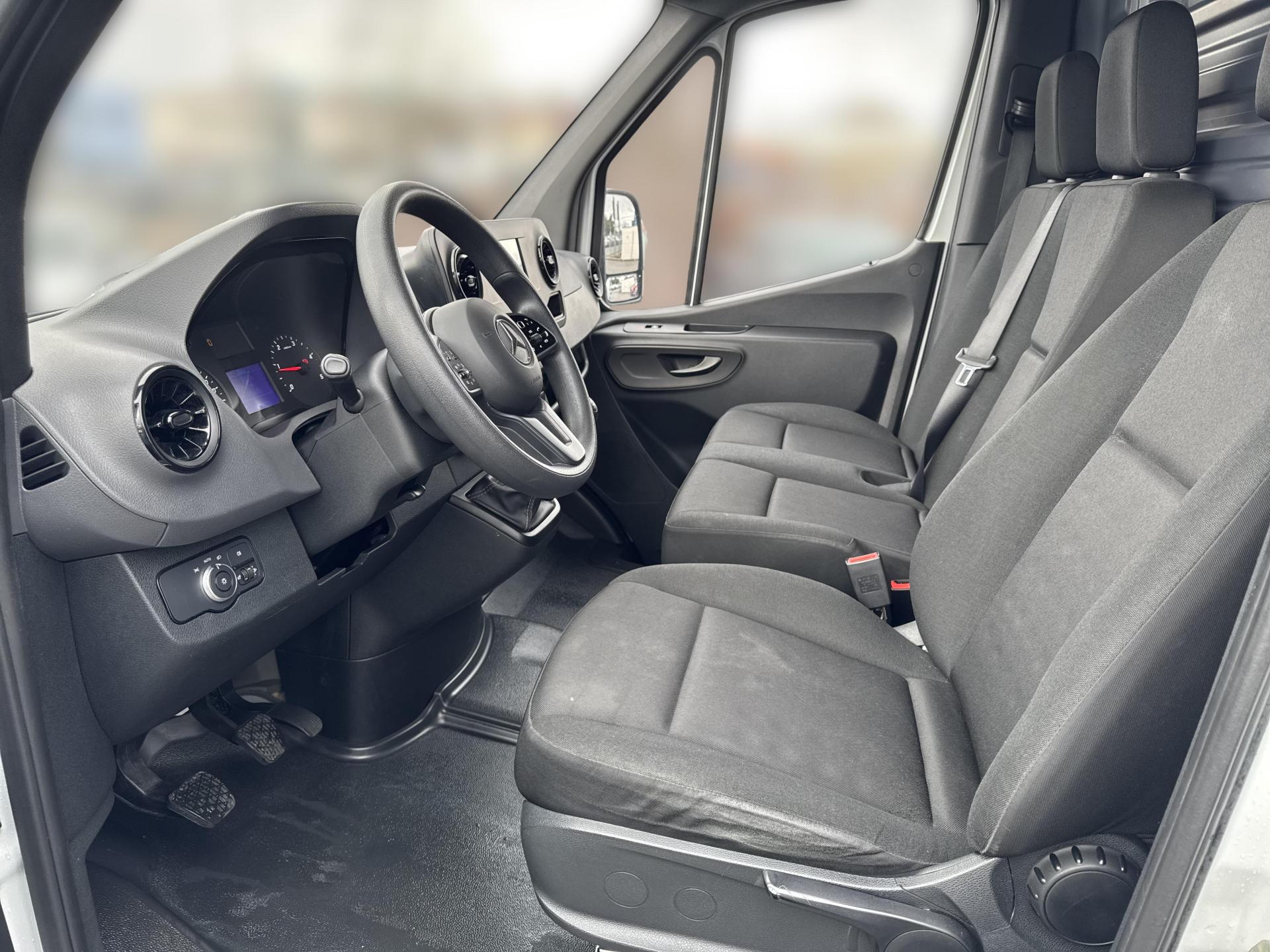 Mercedes Sprinter