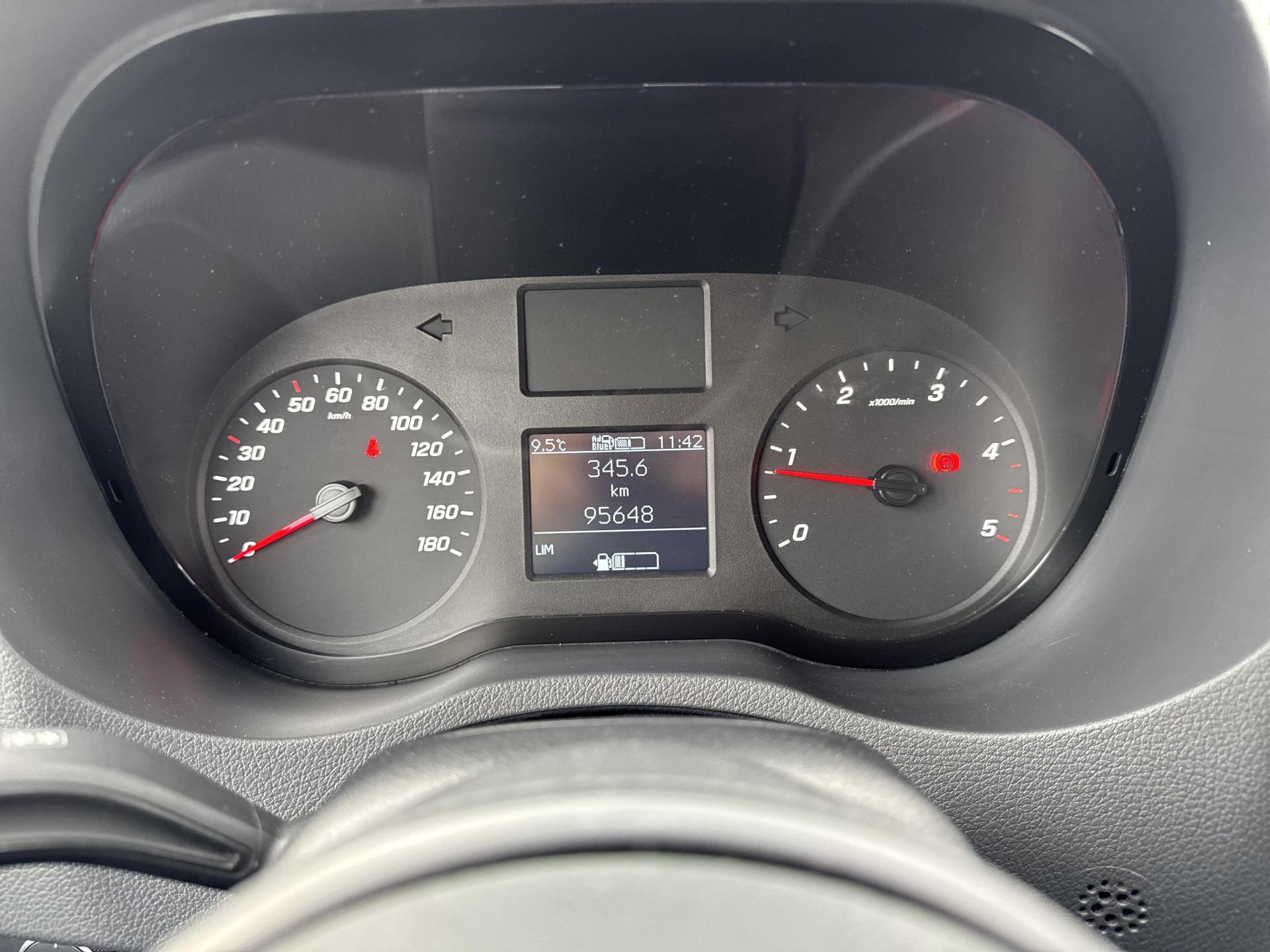 Mercedes Sprinter
