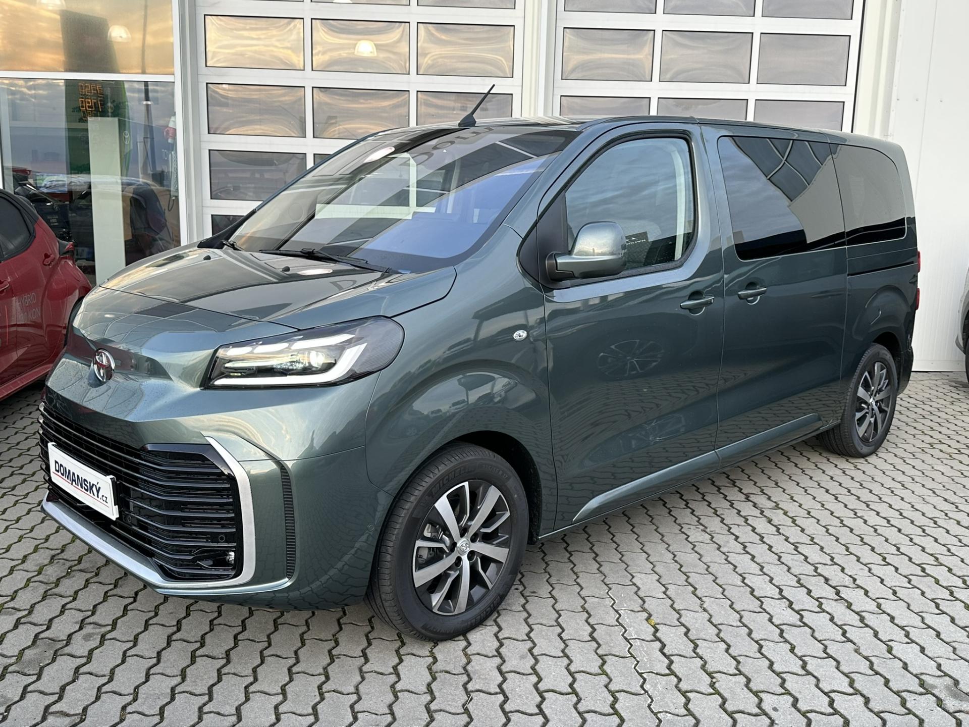 Toyota Proace Verso 2.0D-8A/T L2 BUSINESS COMF. 8S