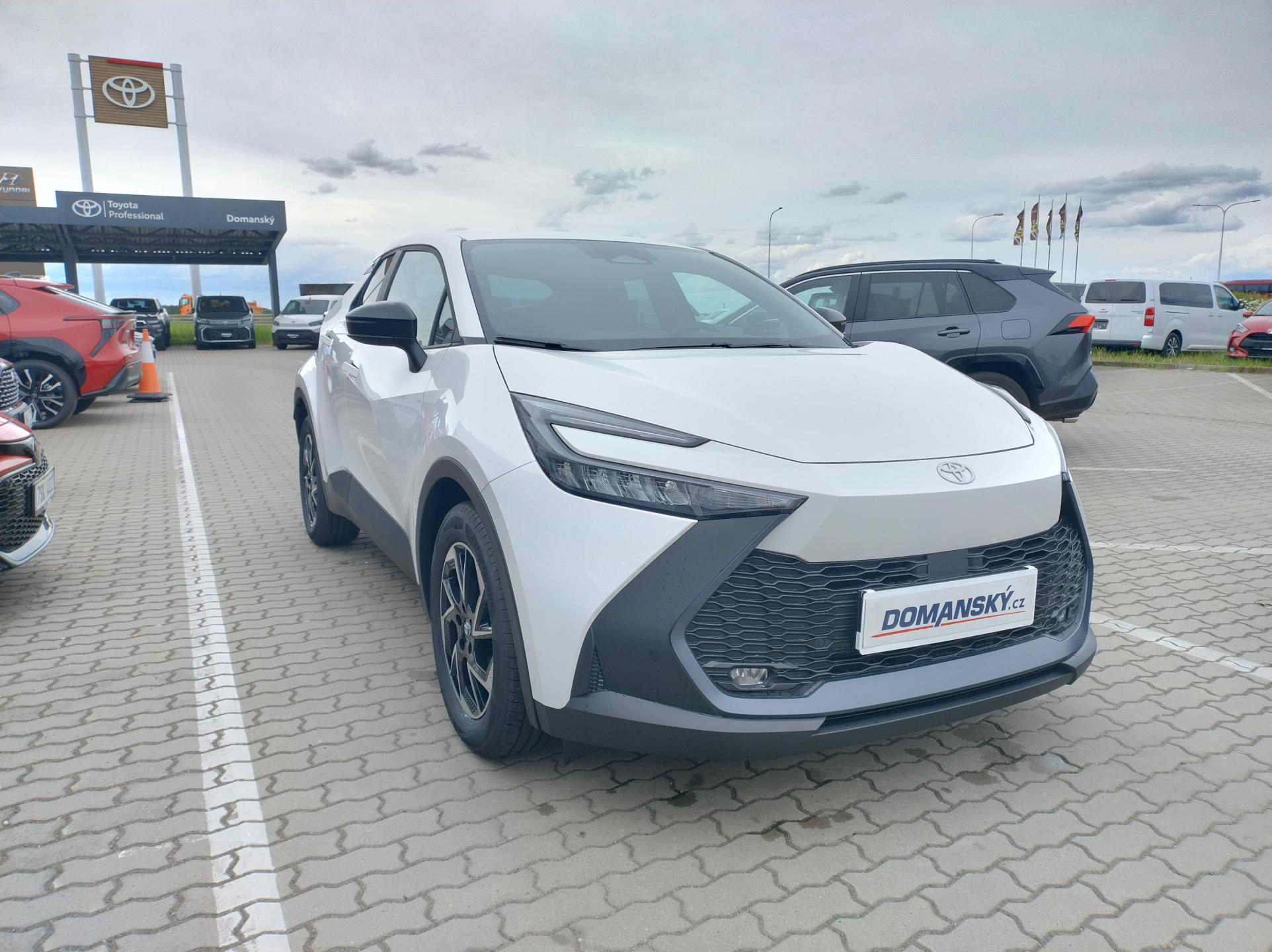 Toyota C-HR 1.8 FHEV COMFORT BUSINESS+