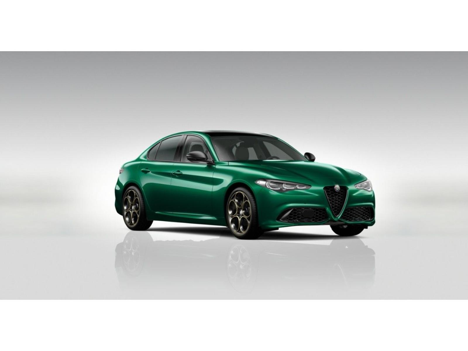 Alfa Romeo Giulia 2.0T 280k AT8 ZF Q4 4x4 Intens