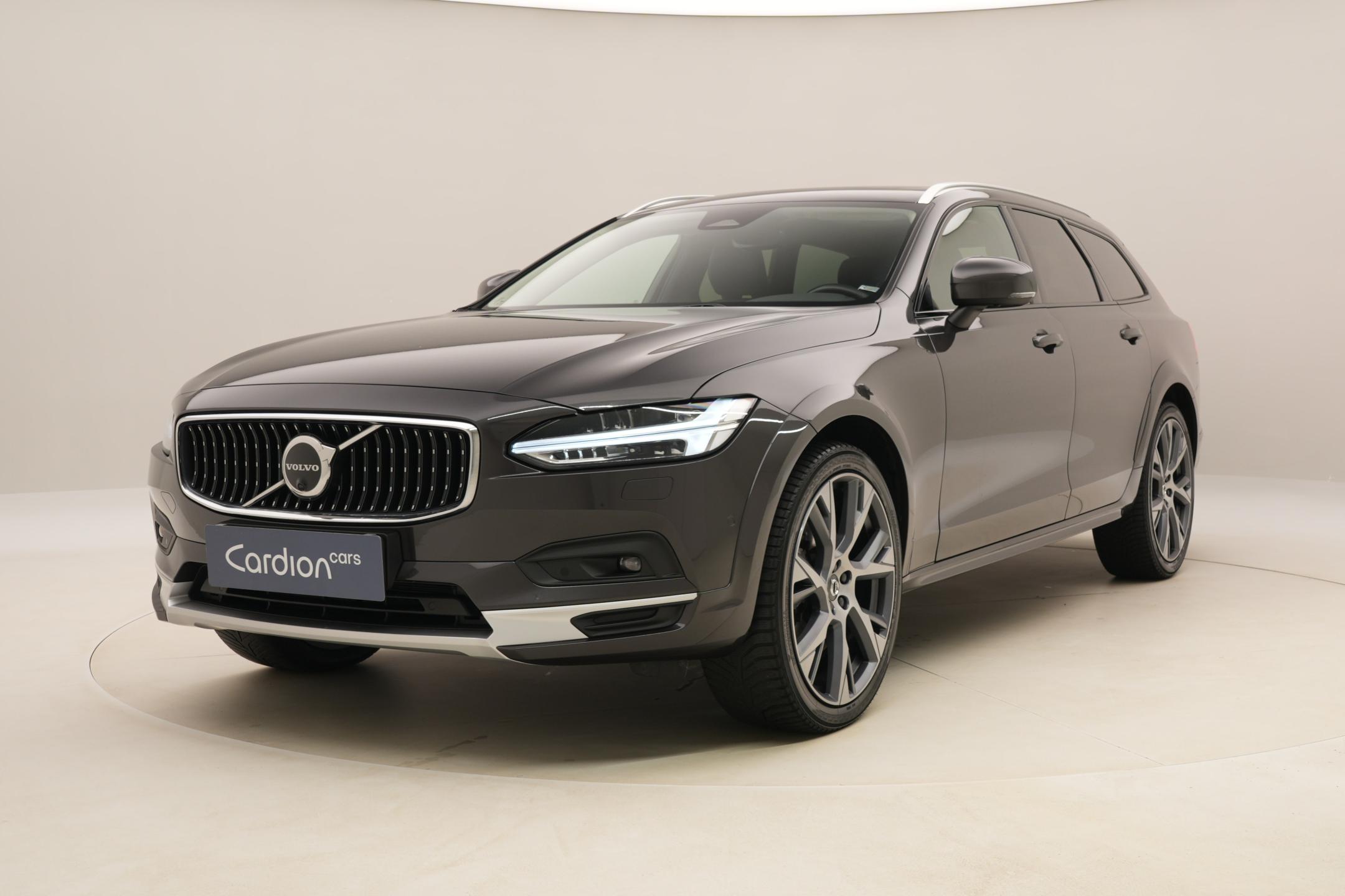 Volvo V90 CC B5 AWD PLUS REZERVACE