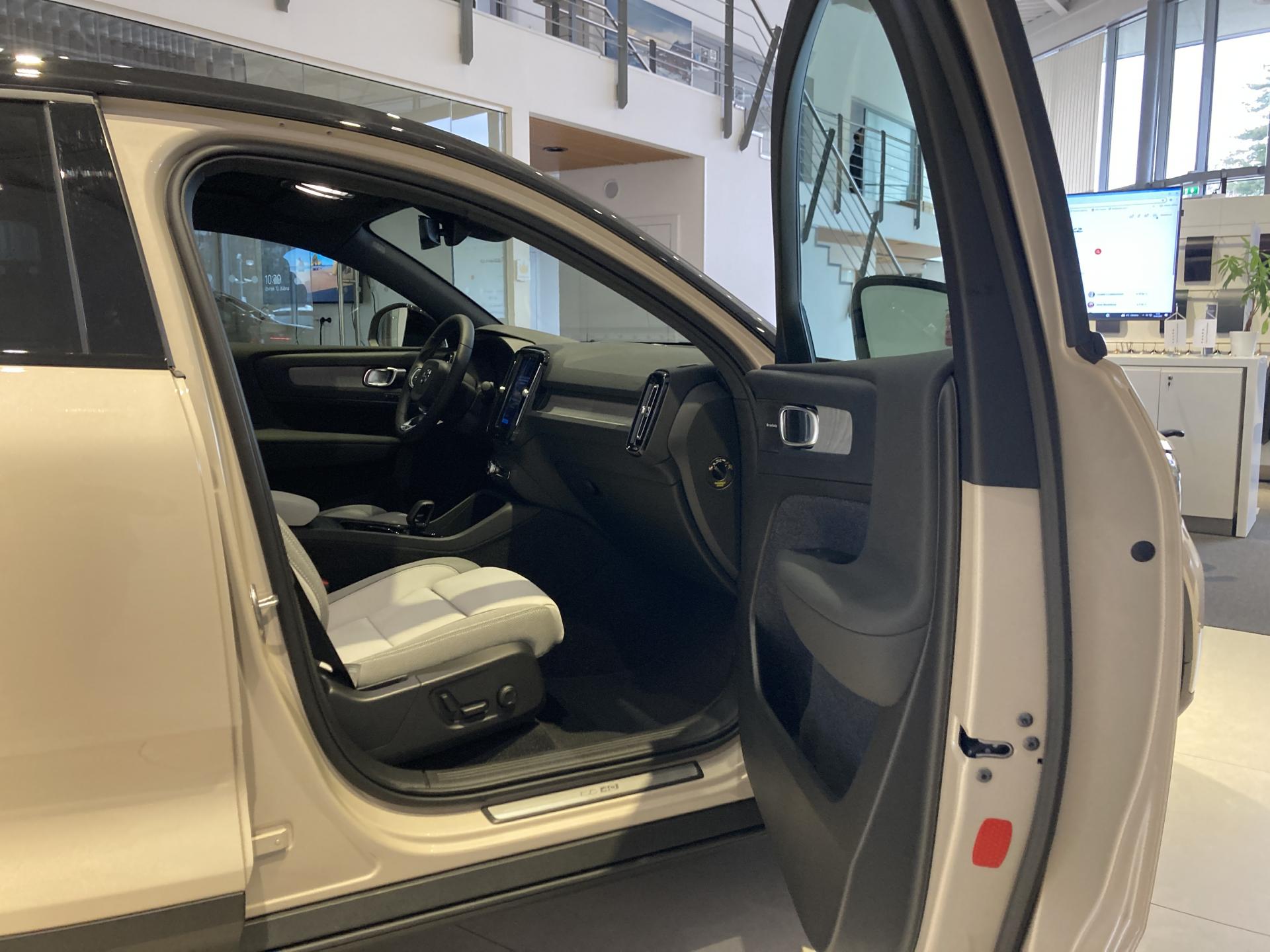 Volvo C40