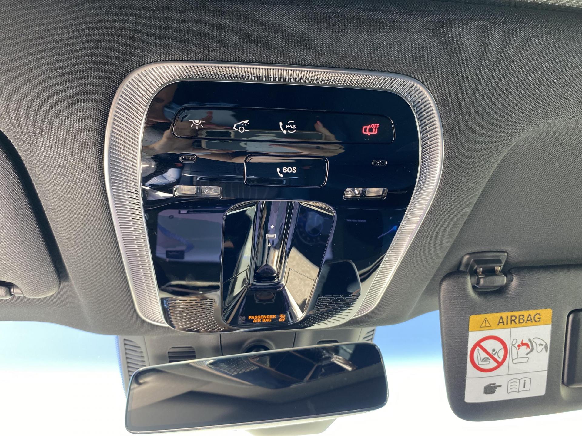Mercedes EQS