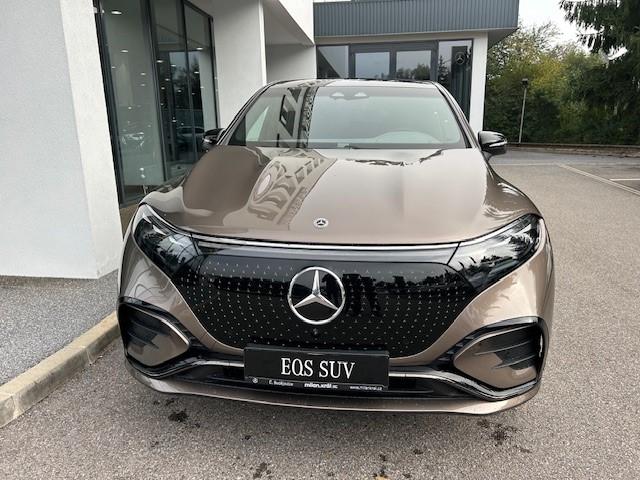 Mercedes EQS