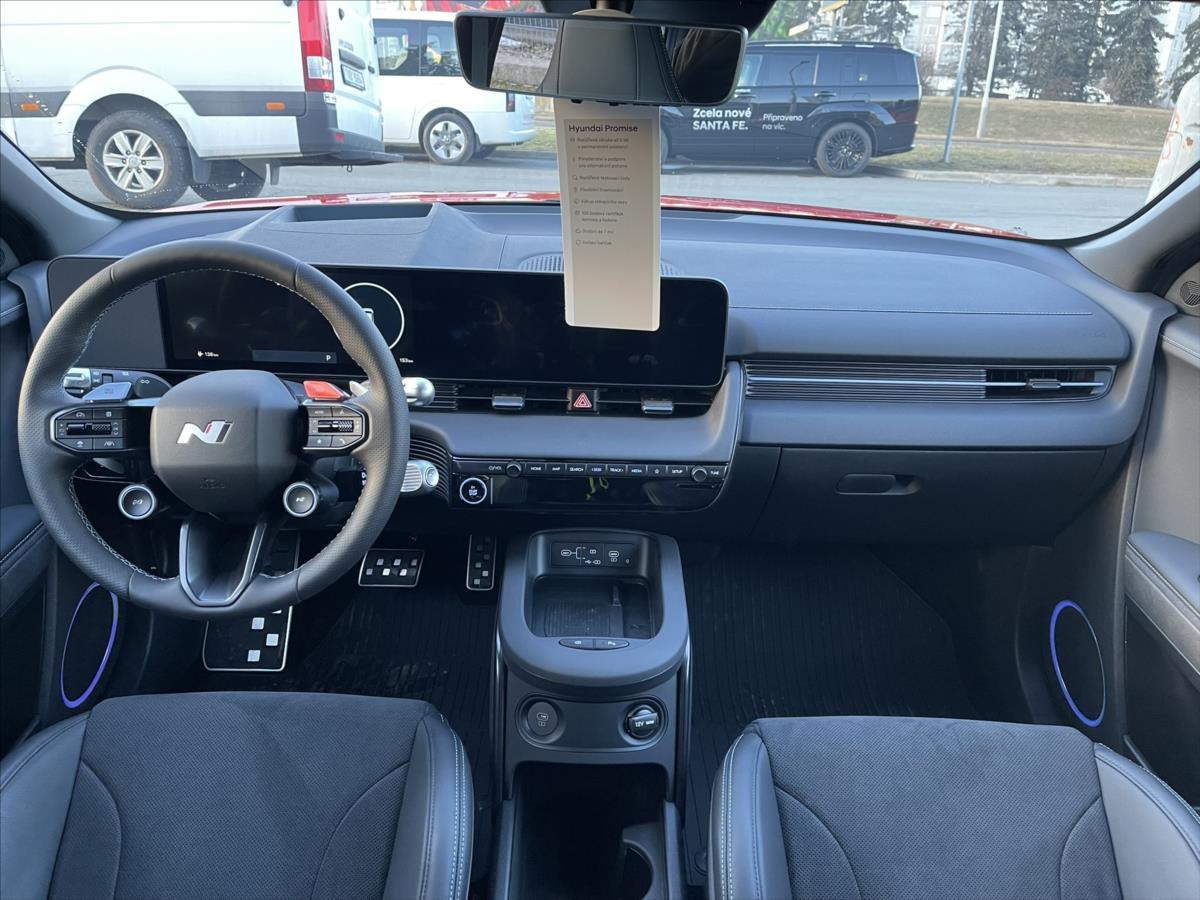 Hyundai AQA5
