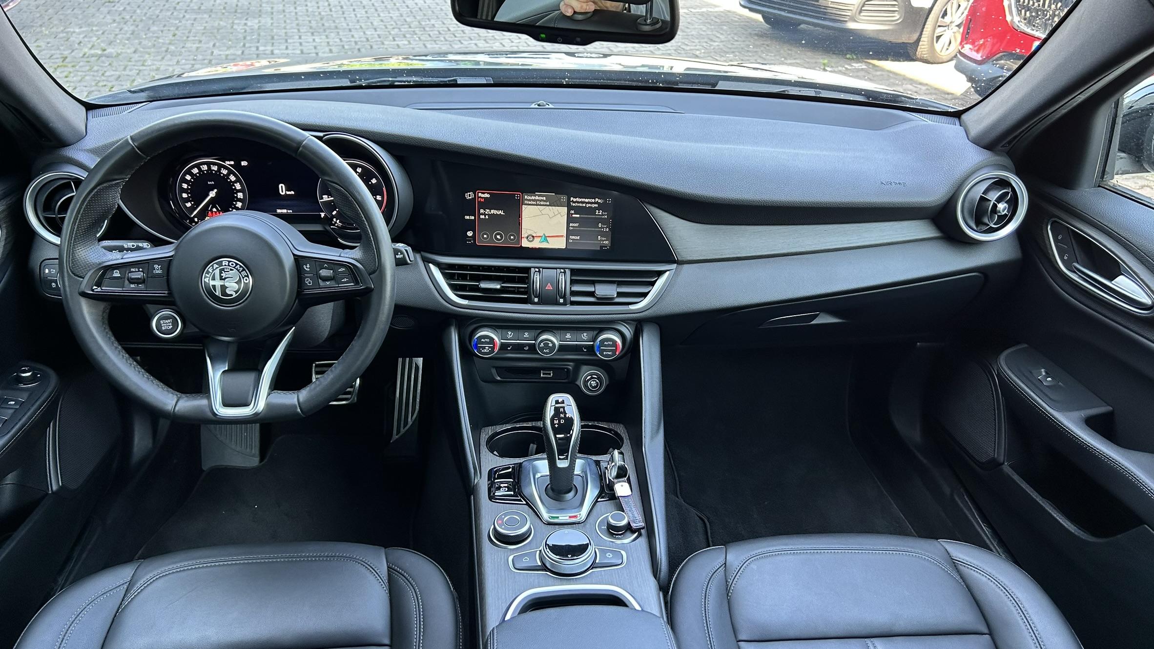Alfa Romeo Giulia