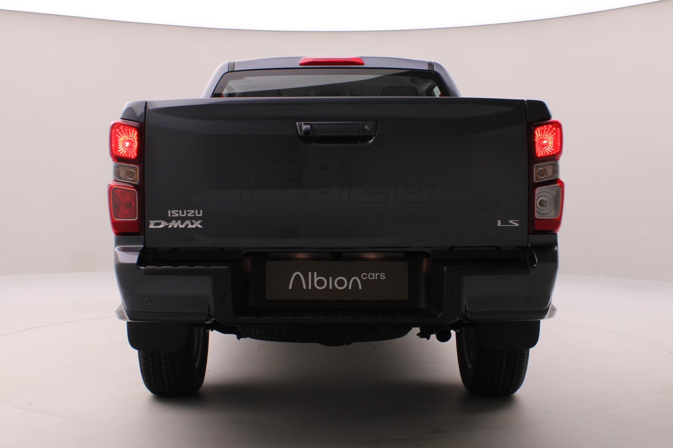 Isuzu D-Max