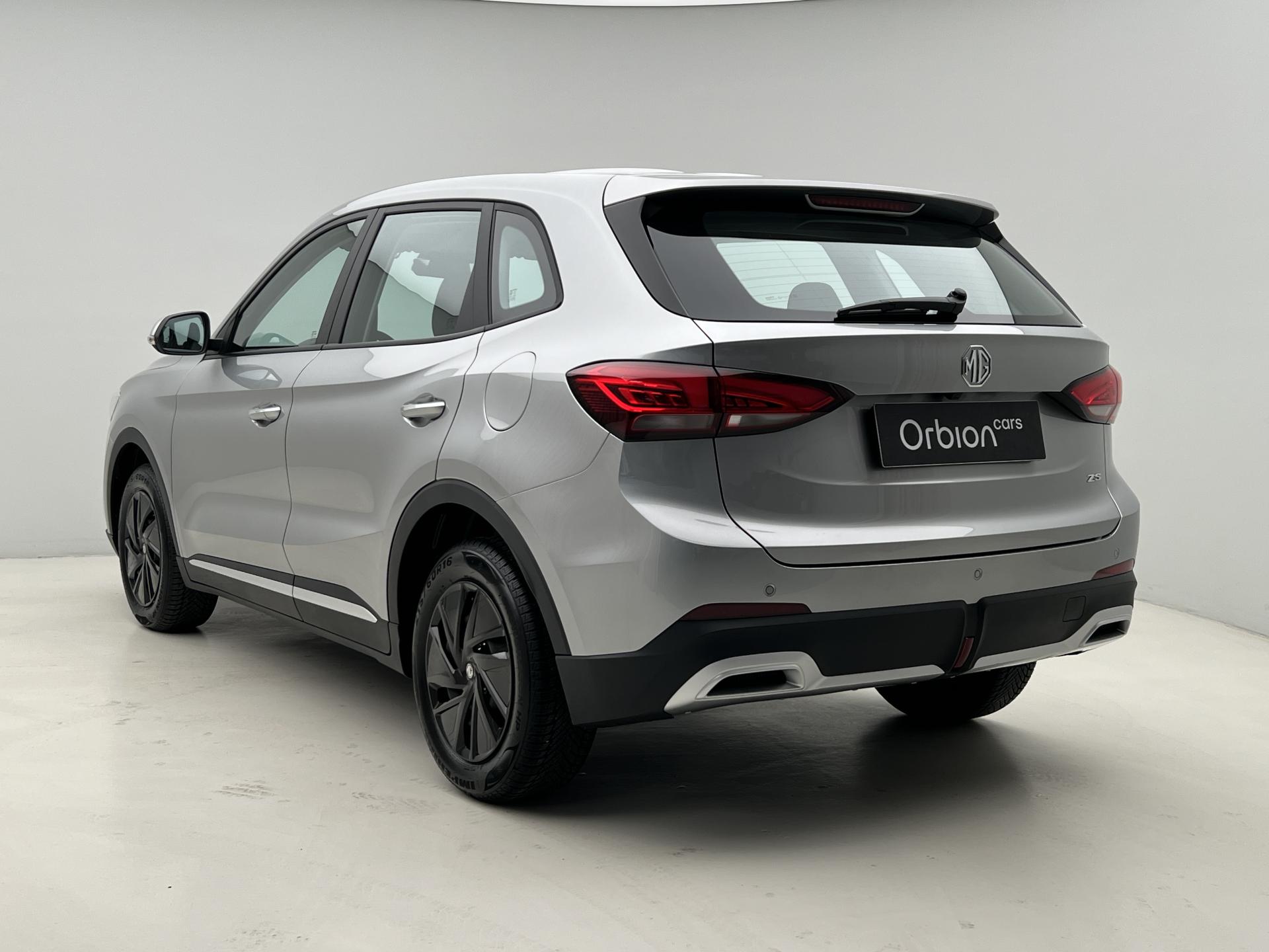 MG ZS