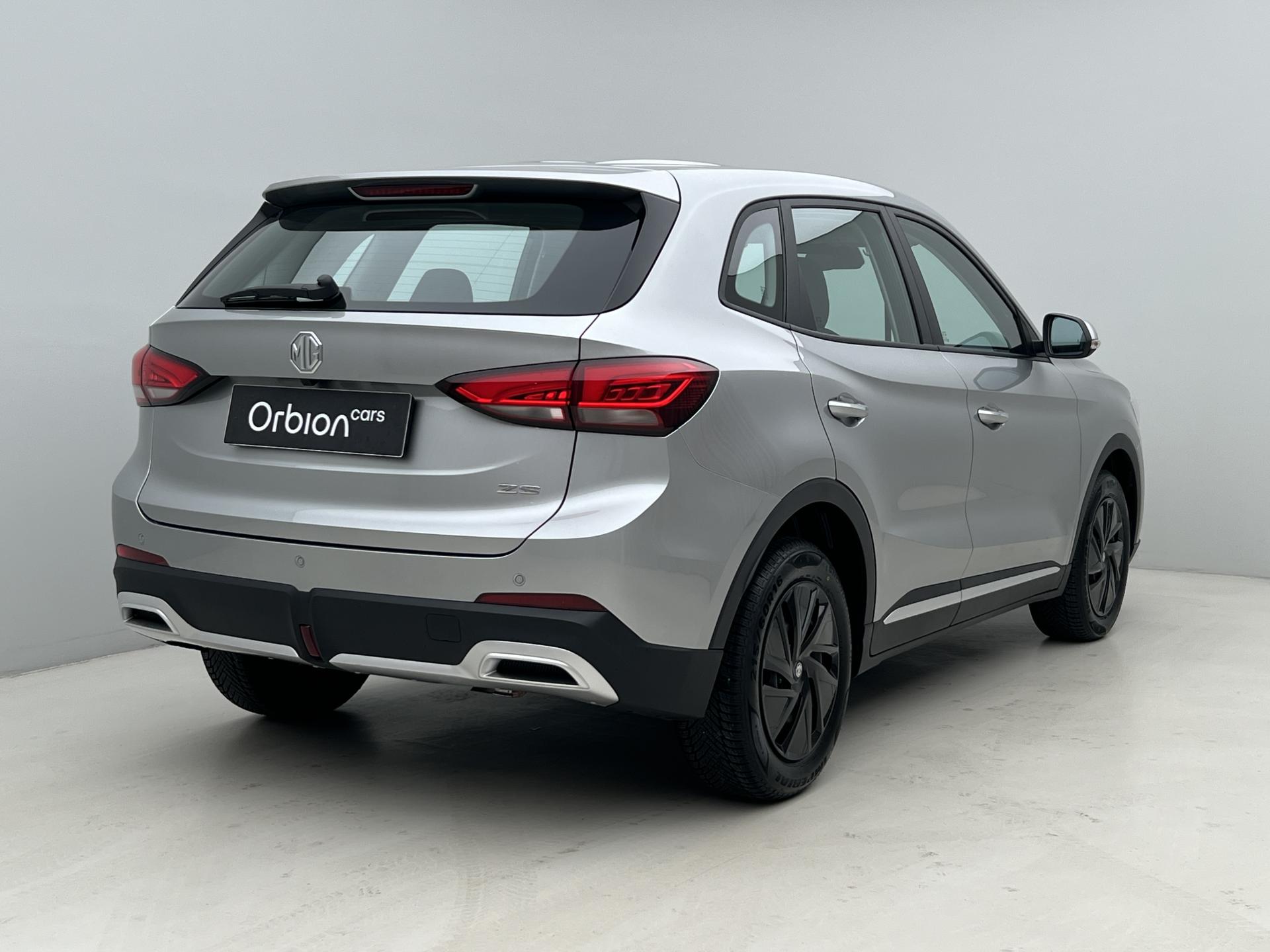 MG ZS