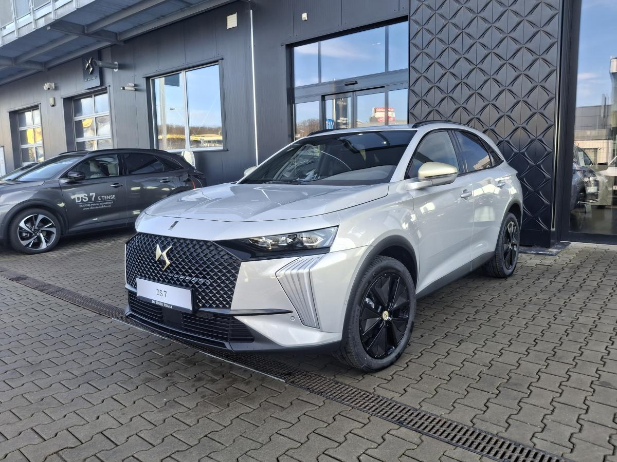 DS DS7 PERFORMANCE LINE 1.5 BlueHDi