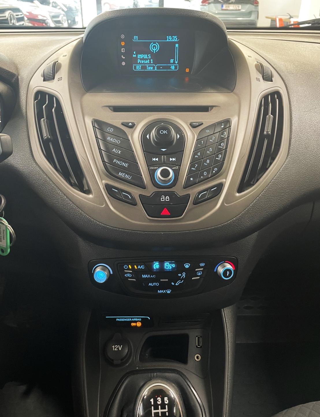 Ford Tourneo Courier