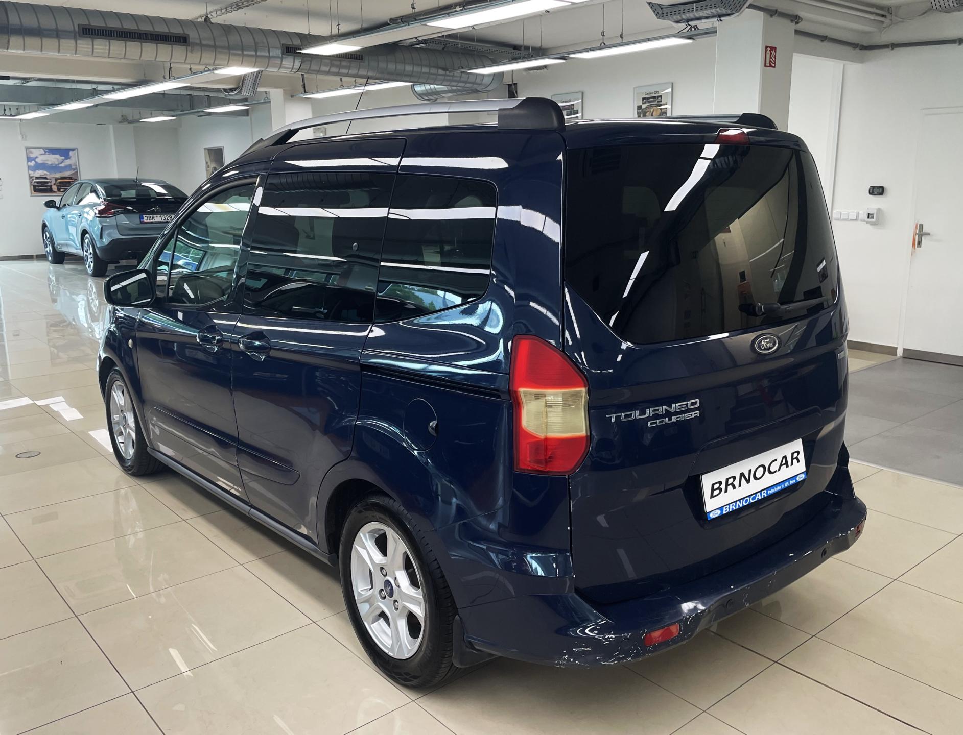 Ford Tourneo Courier