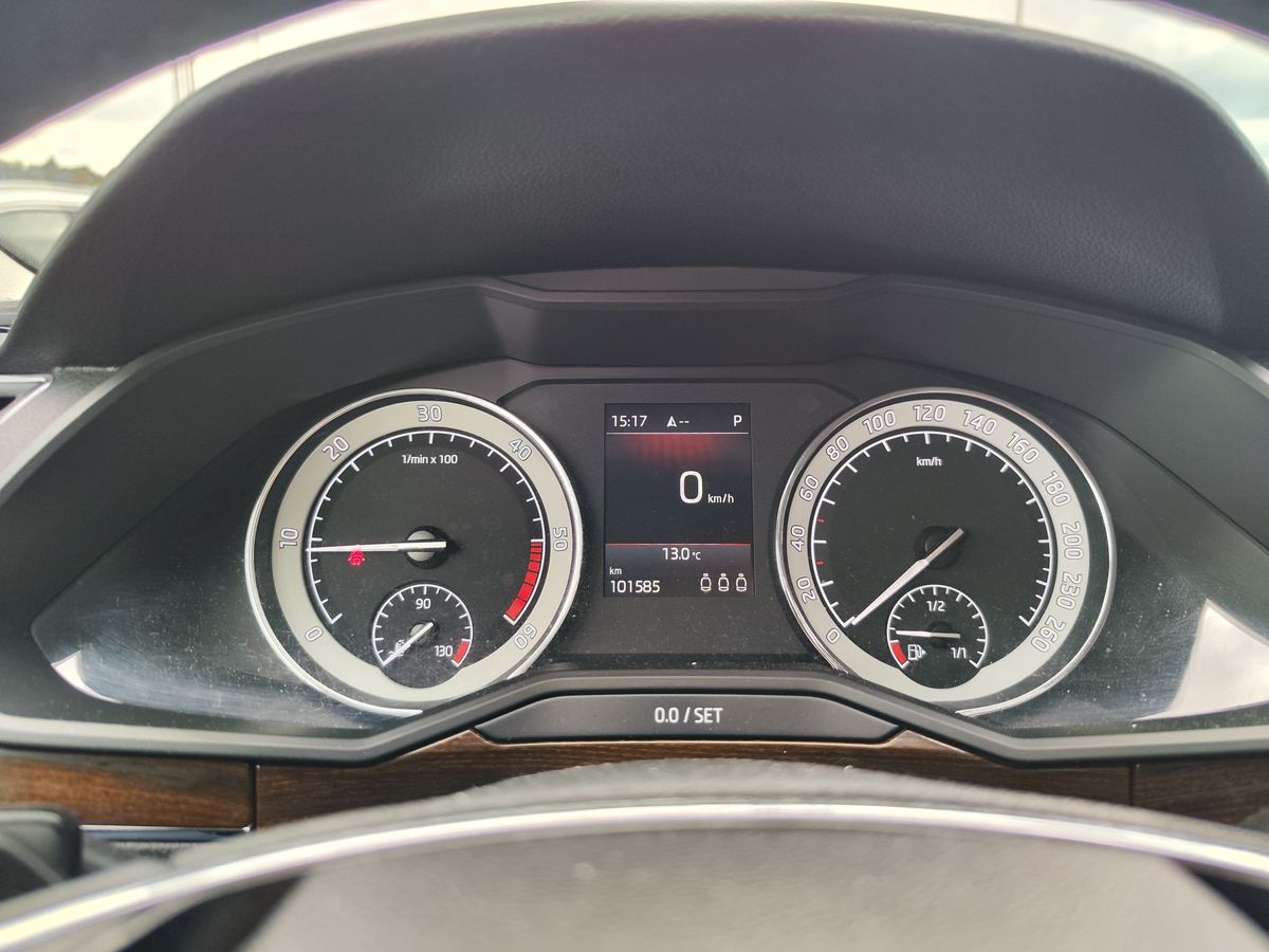 Škoda Superb