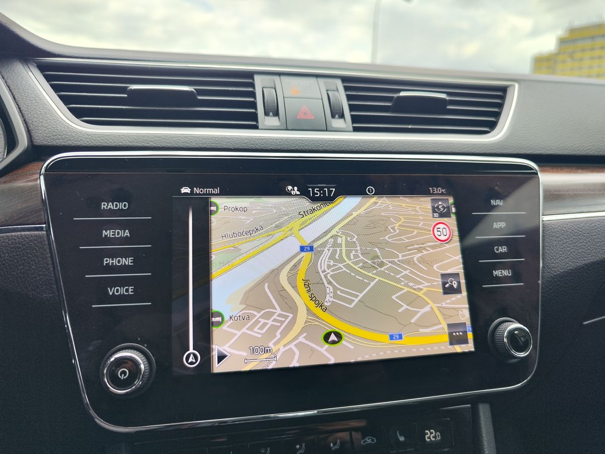 Škoda Superb