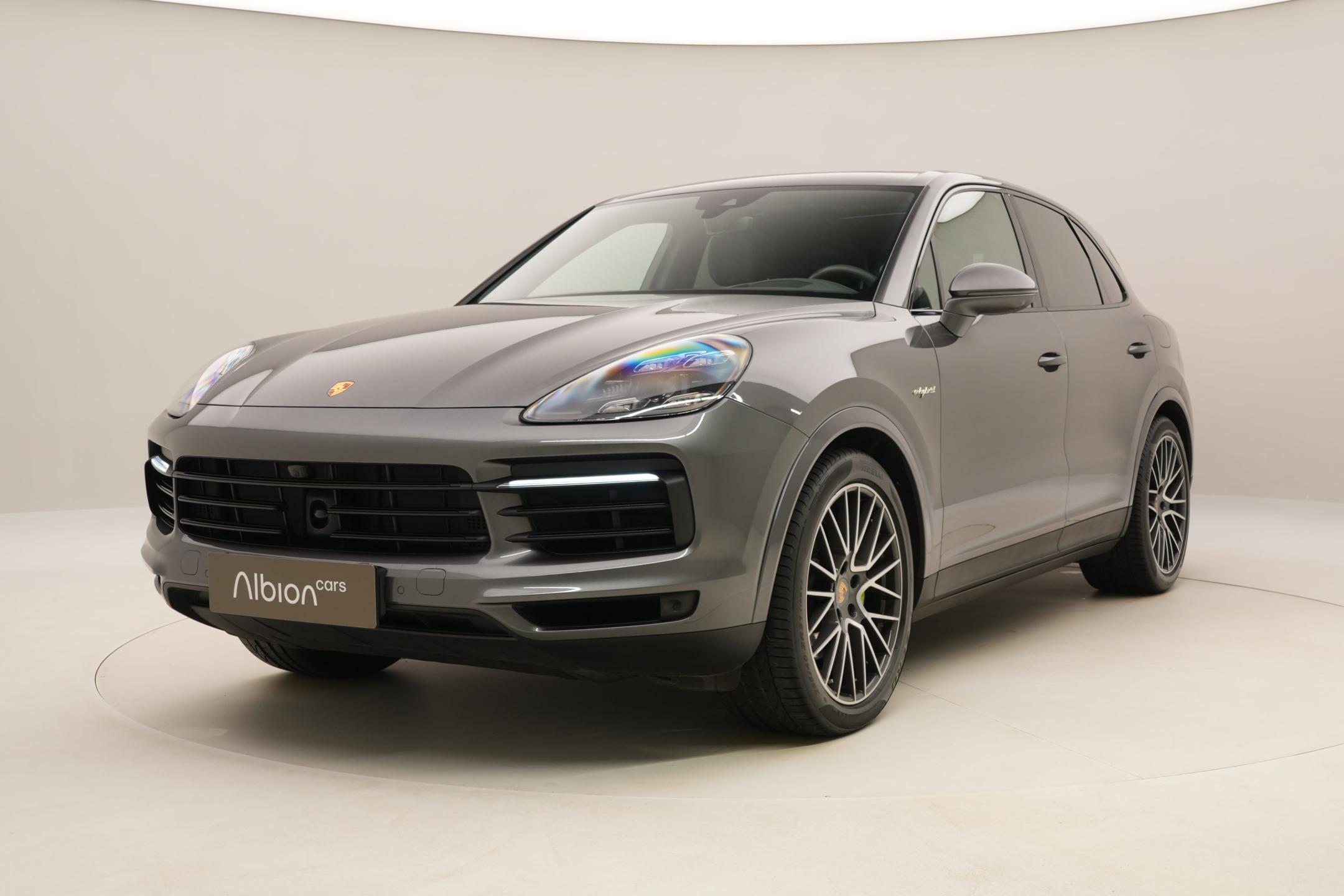 Porsche Cayenne E-HYBRID 250kW AWD AUT CZ