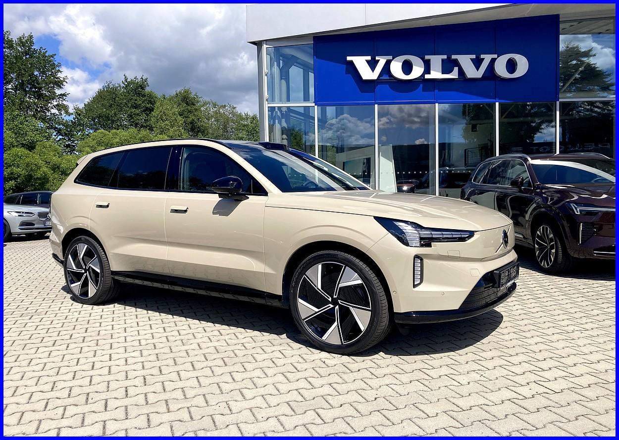 Volvo EX90