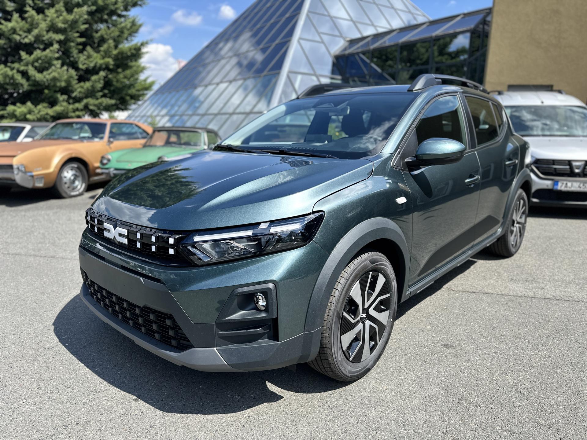 Dacia Sandero Stepway TCe 110 - AKČNÍ SLEVA