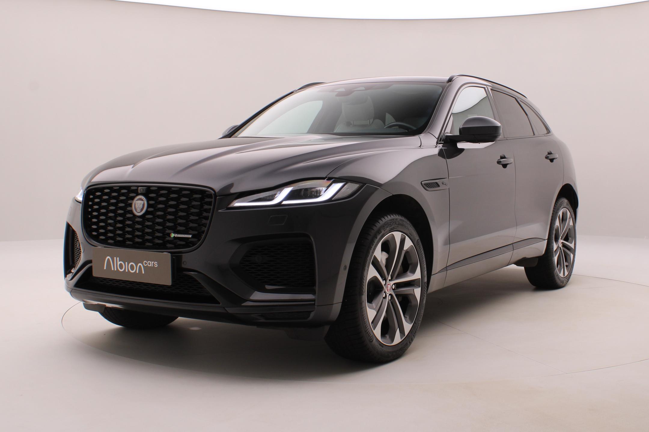 Jaguar F-Pace D300 R-DYNAMIC HSE REZERVACE