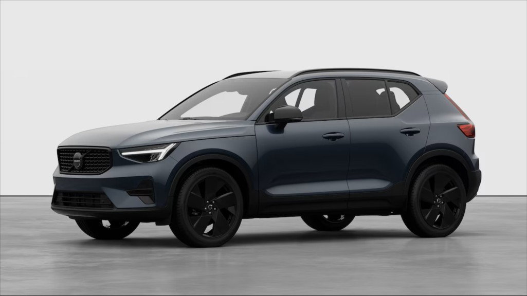 Volvo XC40 2,0   B3 PLUS BLACK EDITION