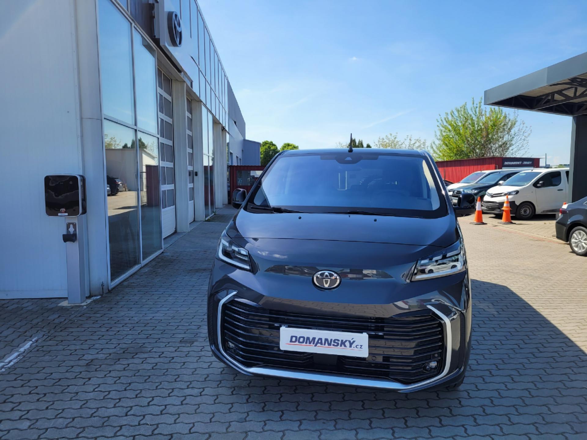 Toyota Proace Verso Family 8S - L2 AT